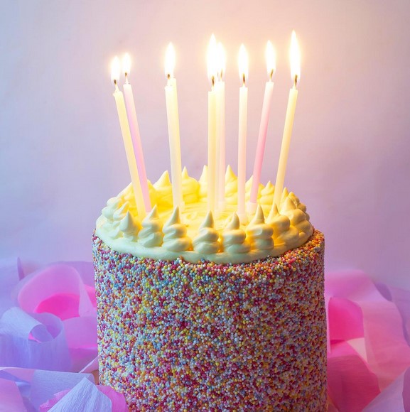 16 longues Bougies anniversaire Pastel - We love Pastels Talking Table