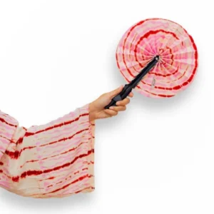 Eventail en tissu rose